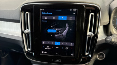 Volvo XC40 2.0 B3P Core 5dr Auto Petrol Estate